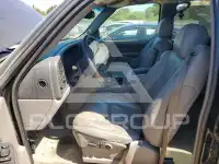 2003 Chevrolet Tahoe фото