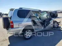 2003 Suzuki XL7 фото