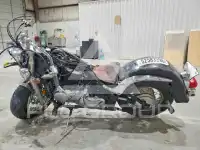 2003 Suzuki  фото