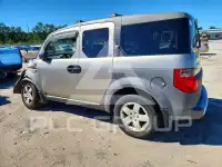 2003 Honda ELEMENT photo