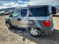 2003 Honda ELEMENT photo
