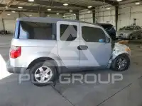 2003 Honda ELEMENT photo