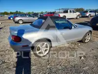 2003 Mazda MX-5 photo