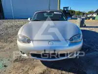 2003 Mazda MX-5 photo