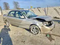 2003 Mazda Protege photo