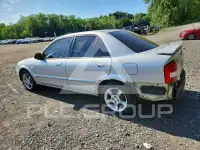 2003 Mazda Protege photo