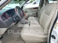 2003 Lincoln Town фото