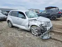 2003 Chrysler PT Cruiser photo