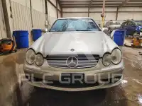 2003 Mercedes Benz CLK photo