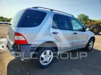 2003 Mercedes Benz ML-Class photo