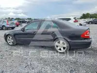 2003 Mercedes Benz E-Class photo