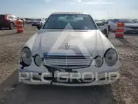 2003 Mercedes Benz E-Class photo