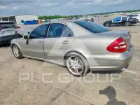2003 Mercedes Benz E-Class photo