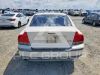 2003 Volvo S60 фото