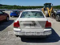 2003 Volvo S60 фото