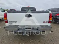 2003 GMC 1500 фото