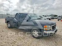 2003 GMC Sierra photo