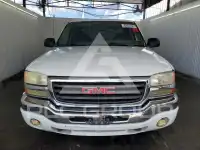 2003 GMC Sierra photo