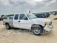 2003 GMC Sierra photo