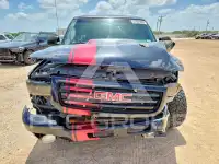 2003 GMC Sierra photo