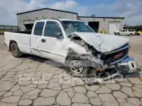 2003 GMC Sierra photo