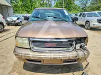 2003 GMC SONOMA фото