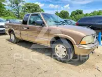 2003 GMC SONOMA фото