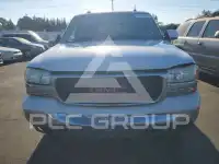 2003 GMC YUKON photo