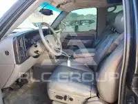 2003 GMC YUKON photo