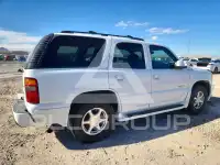 2003 GMC YUKON фото