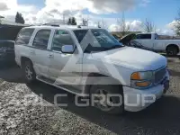 2003 GMC YUKON фото