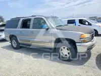 2003 GMC YUKON фото