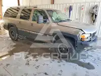 2003 GMC YUKON фото