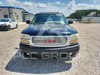2003 GMC YUKON фото