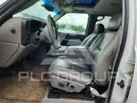2003 GMC YUKON фото