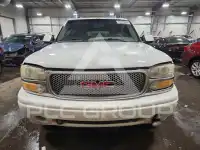 2003 GMC YUKON фото