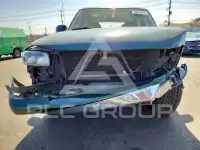 2003 GMC YUKON фото