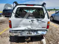 2003 GMC YUKON фото