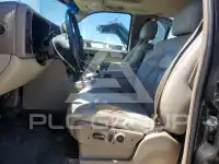 2003 GMC YUKON photo