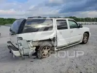 2003 GMC YUKON фото