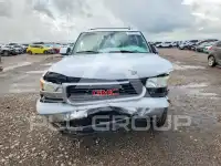2003 GMC YUKON фото