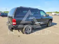 2003 GMC YUKON фото