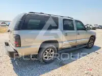 2003 GMC YUKON фото