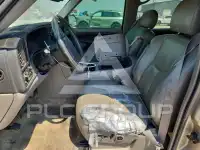 2003 GMC YUKON фото