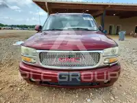 2003 GMC YUKON photo