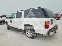2003 GMC YUKON фото