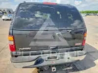 2003 GMC YUKON фото