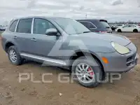 2003 Porsche Cayenne photo