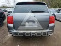2003 Porsche Cayenne photo