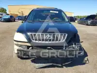 2003 Lexus RX300 photo